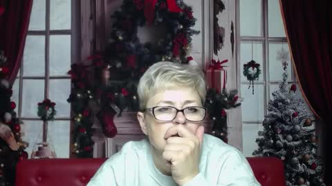 EmiliaGree online show from 01/12/26, 06:02