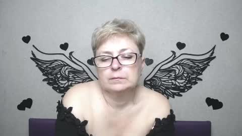 EmiliaGree online show from 04/29/26, 06:25