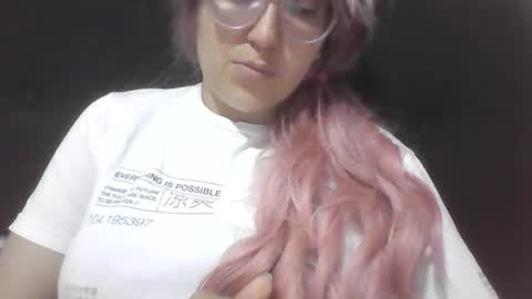 emiliahoney online show from 01/16/26, 09:41