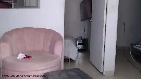 Snapshot of emilianita chatting on 07/09/26, 03:10 emilianita online show from 07/09/26, 03:10