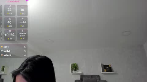 EmiliaRose online show from 01/31/26, 09:24