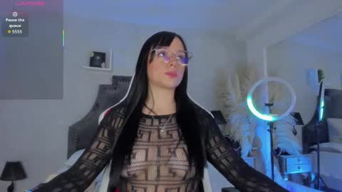 EmiliaRose online show from 03/30/26, 10:00