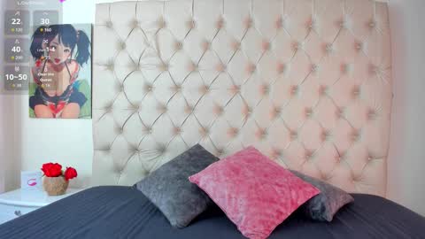 Snapshot of emilieandblake chatting on 02/18/26, 12:34 emilieandblake online show from 02/18/26, 12:34