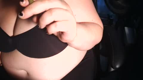emilie foxx online show from 07/30/26, 07:57