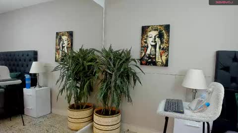 Emilio online show from 10/19/25, 11:11