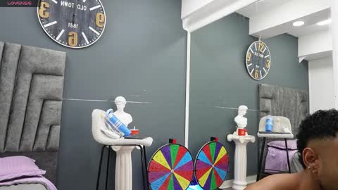 Emilio online show from 04/01/26, 10:49