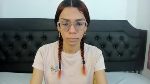 emilirosee online show from 04/09/26, 05:51