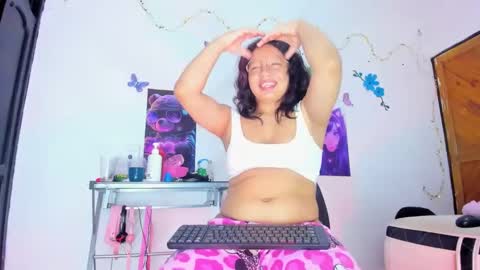 emily online show from 02/09/25, 03:22