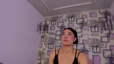Snapshot of emilly_duque chatting on 05/16/26, 10:36 Emilly online show from 05/16/26, 10:36