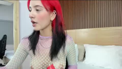 E M I L Y  online show from 08/06/26, 07:27