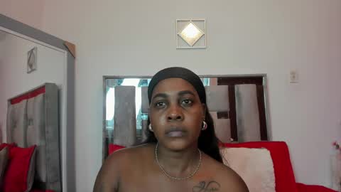 Emilly Roa online show from 04/16/26, 07:03