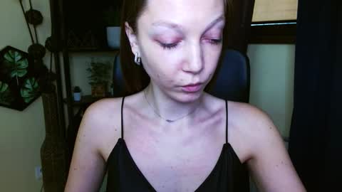 Emilly online show from 03/02/26, 09:49