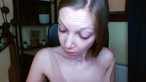 Emilly online show from 03/13/26, 06:42