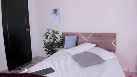 .  . online show from 12/21/25, 12:40