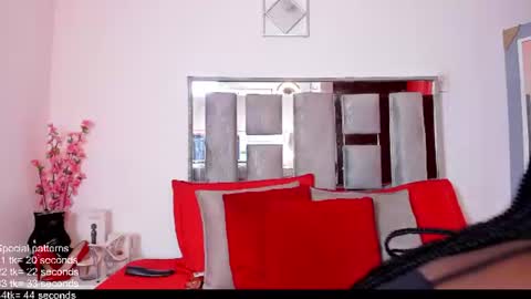 Snapshot of emillyroaa chatting on 06/11/26, 07:23 Emilly Roa online show from 06/11/26, 07:23