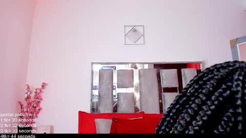 Snapshot of emillyroaa chatting on 06/15/26, 08:44 Emilly Roa online show from 06/15/26, 08:44