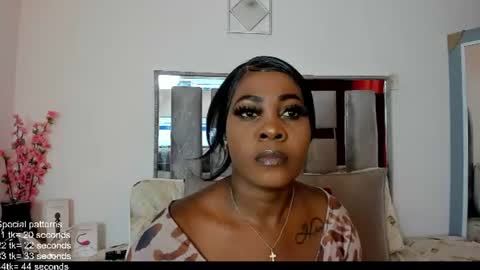 Snapshot of emillyroaa chatting on 07/05/26, 01:18 Emilly Roa online show from 07/05/26, 01:18