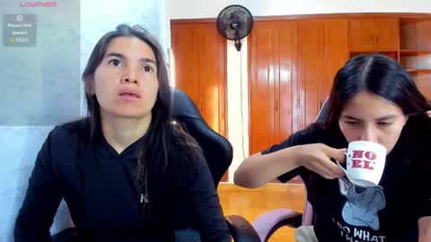 Snapshot of emily_and_soffy chatting on 02/21/26, 01:01 Emily and Soffy online show from 02/21/26, 01:01