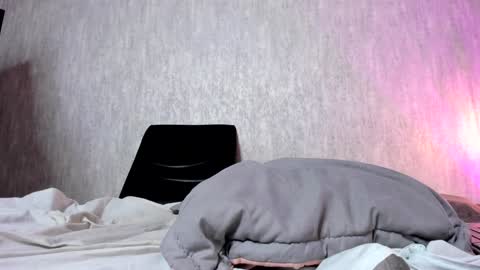 Emily online show from 02/01/25, 06:21