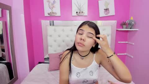              online show from 02/23/25, 02:35