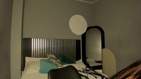              online show from 01/10/26, 07:59