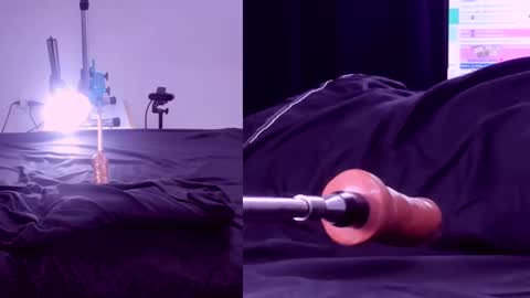 Snapshot of emily_bonnie_ chatting on 09/24/25, 08:45 Emily online show from 09/24/25, 08:45