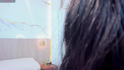 emily online show from 10/23/25, 08:07