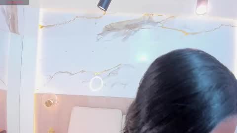 emily online show from 11/18/25, 07:18