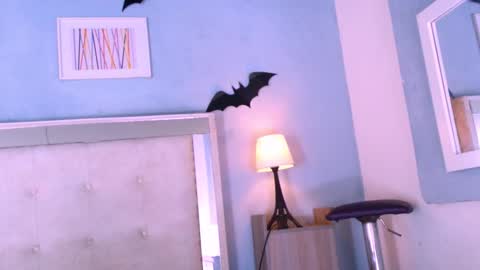 emily_castillo1_ online show from 12/05/25, 03:59