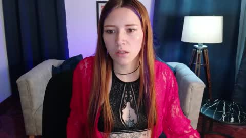 Snapshot of emily_cherry_ chatting on 04/25/26, 02:36 Emily Cherry online show from 04/25/26, 02:36