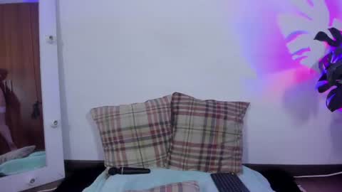 Emily online show from 06/23/26, 06:22