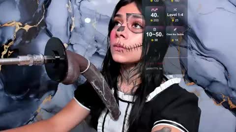 emily_evol online show from 10/31/25, 08:21