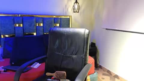 emily fox 3 online show from 09/11/25, 03:28