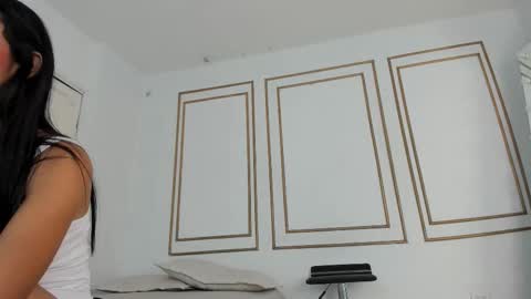 emily_gaviria1 online show from 03/20/26, 12:10