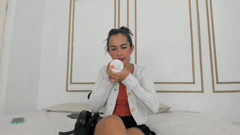 emily_gaviria1 online show from 04/12/26, 12:10