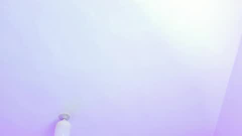 Snapshot of emily_gil1 chatting on 02/08/25, 08:10 Emi online show from 02/08/25, 08:10