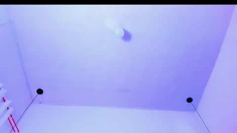 Snapshot of emily_gil1 chatting on 03/03/25, 01:53 Emi online show from 03/03/25, 01:53