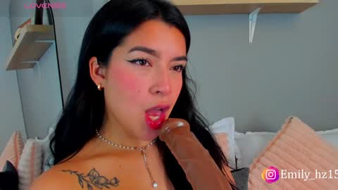 Snapshot of emily_haze chatting on 12/11/24, 02:00 Emily online show from 12/11/24, 02:00