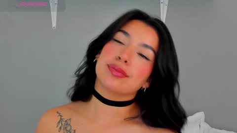 Snapshot of emily_haze chatting on 01/14/25, 05:12 Emily online show from 01/14/25, 05:12