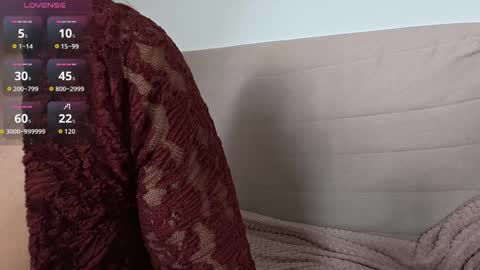 Emily online show from 09/23/25, 08:50