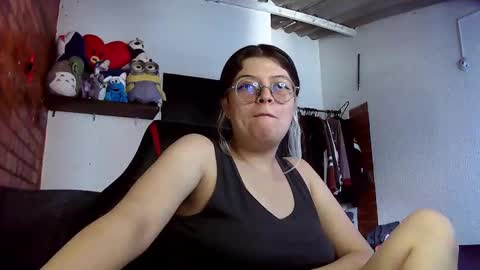 Julieta online show from 02/21/25, 04:37