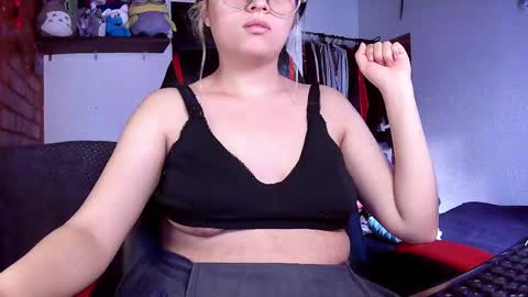 Julieta online show from 02/23/25, 07:07