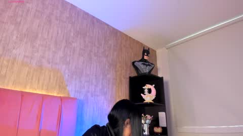 Emily  online show from 04/16/26, 07:58