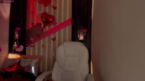 Emily online show from 02/14/25, 02:33