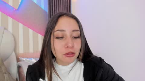 Emily online show from 09/11/25, 01:55