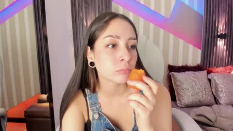 Emily online show from 09/16/25, 02:51