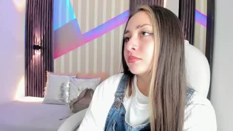 Emily online show from 10/22/25, 03:12