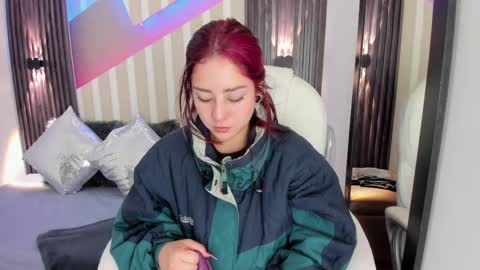 Emily online show from 11/11/25, 02:50