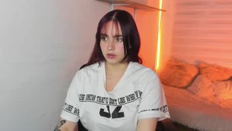 emily_lindey online show from 01/10/26, 03:08