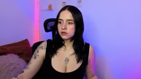 Emily Lindey online show from 02/08/26, 02:26